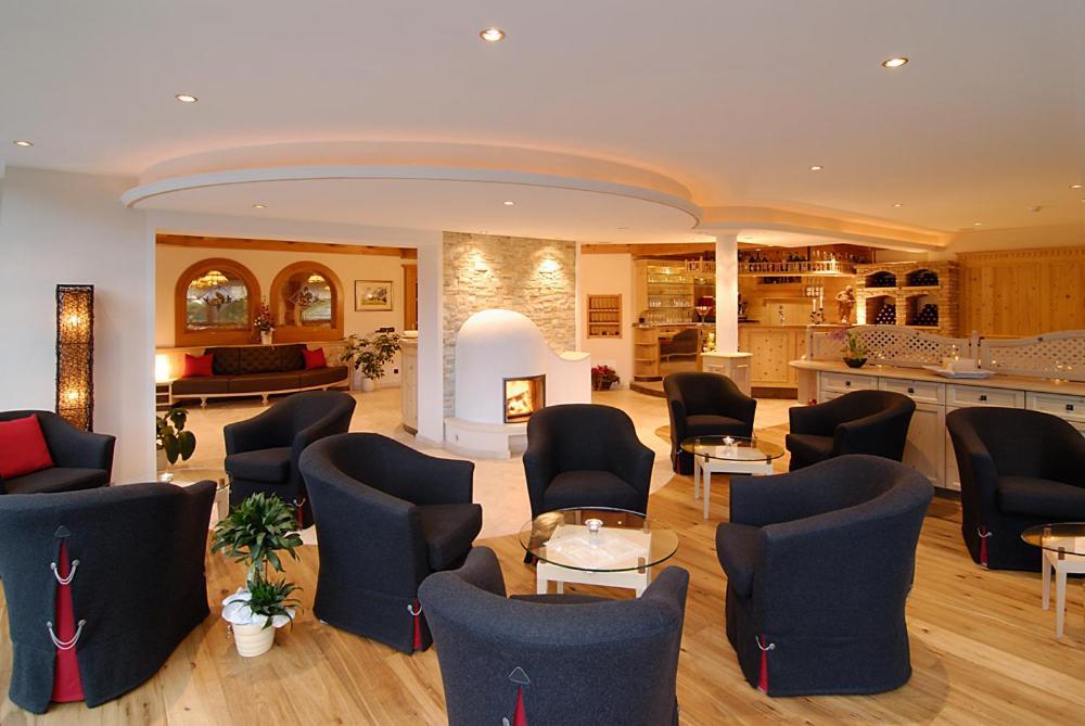 Hotel Talblick 오르띠세이 외부 사진